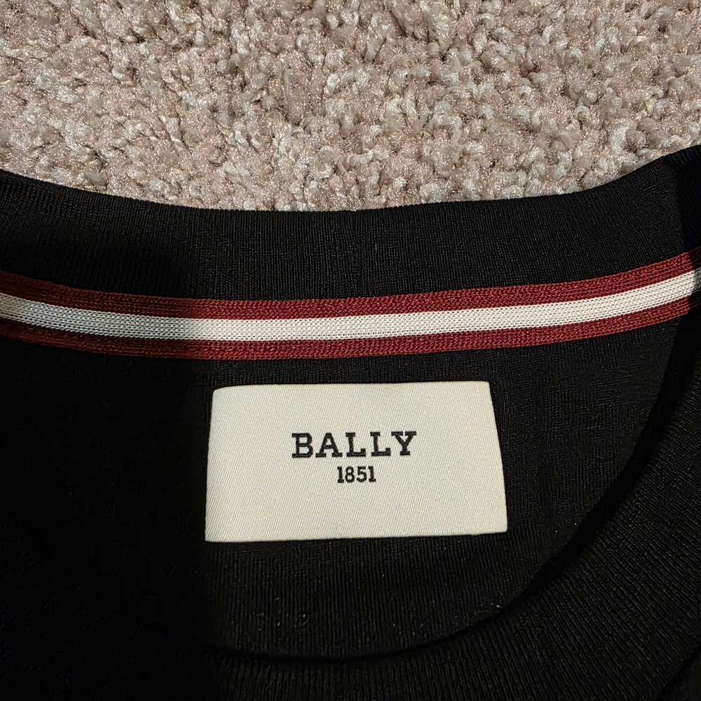Bally: Black Tee with Gold and Red Details - Picture 6 of 6